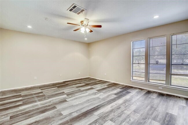 Foto del edificio - 10839 Sugar Hill Dr