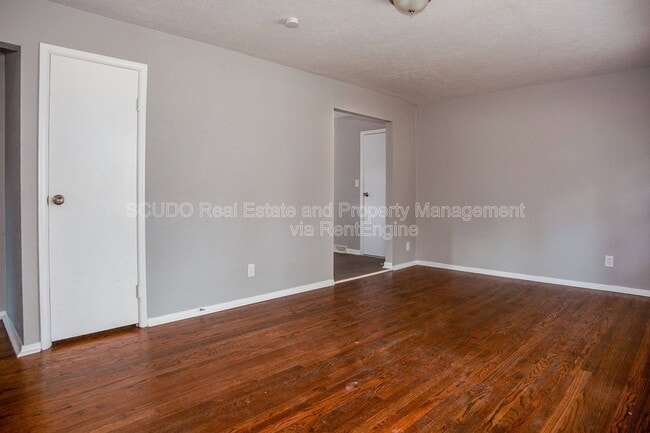 Foto del edificio - 8517 E 110 Terrace