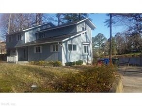 Building Photo - 540 Kerry Lake Dr