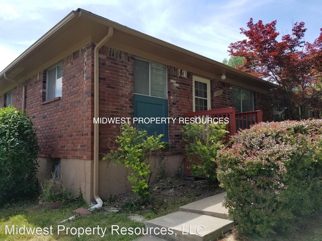 516 NE Corder St, Lee's Summit, MO 64063 House Rental in Lee's Summit