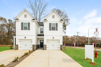 Building Photo - 195 Copperleaf Ln