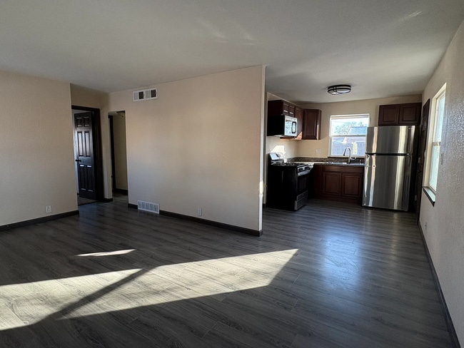 Foto del edificio - 1211 Florence Ave