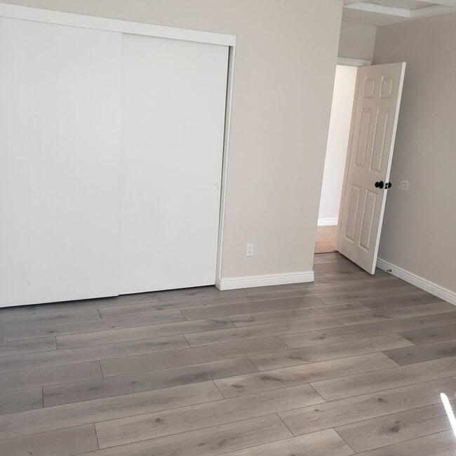 Foto del edificio - 13980 Mission St