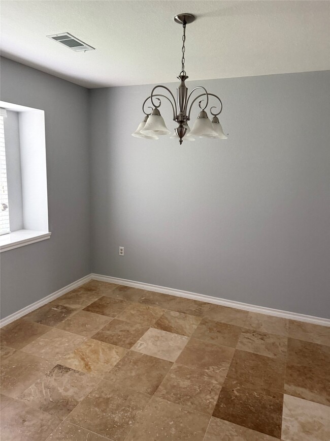 Foto del edificio - 9634 Rockhurst Dr