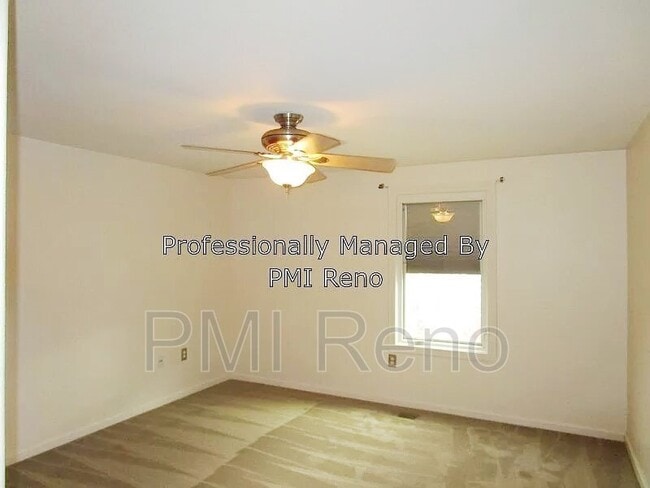Foto del edificio - 435 Trellis Dr