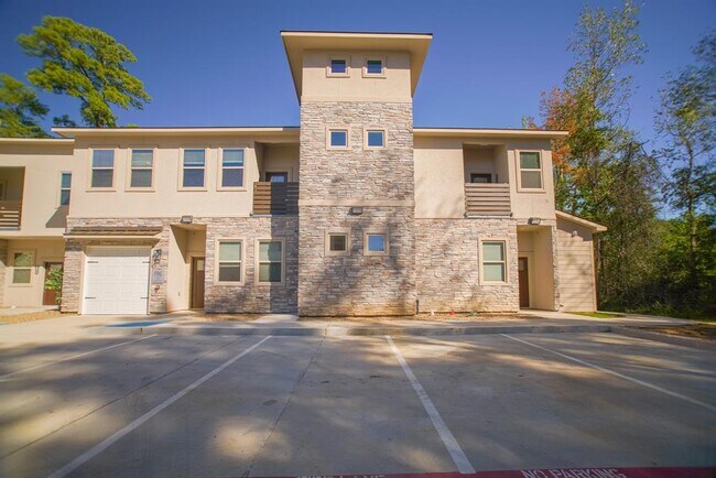 Building Photo - 504 Nursery Rd