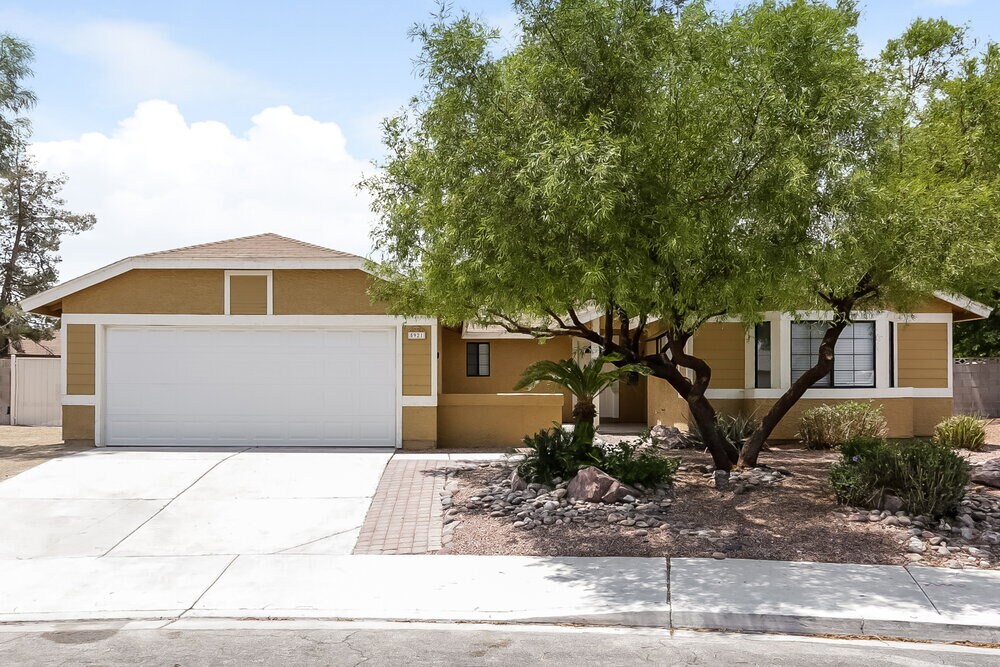 Primary Photo - 5921 Tippin Dr