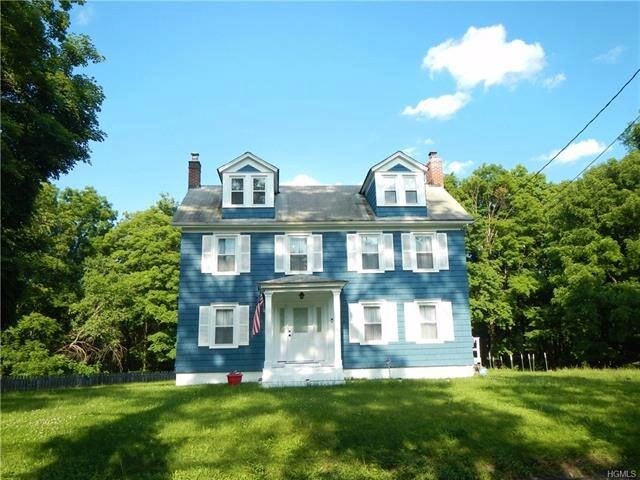 Foto del edificio - 2842 Albany Post Rd