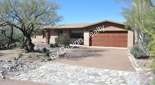 Foto del edificio - Remodeled Foothills Clusters 3 Bed 2 Bath