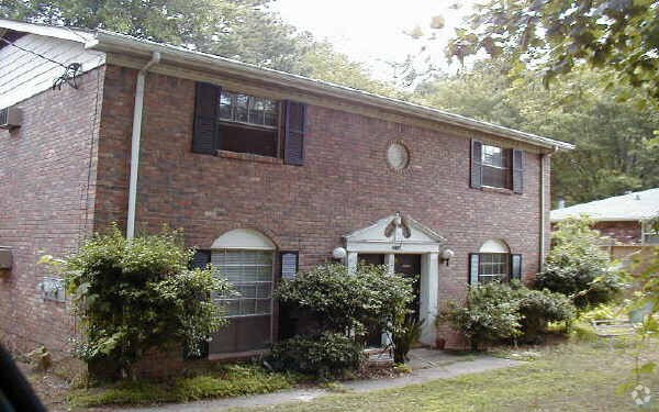 Foto principal - 2100-2112 Plaster Rd NE