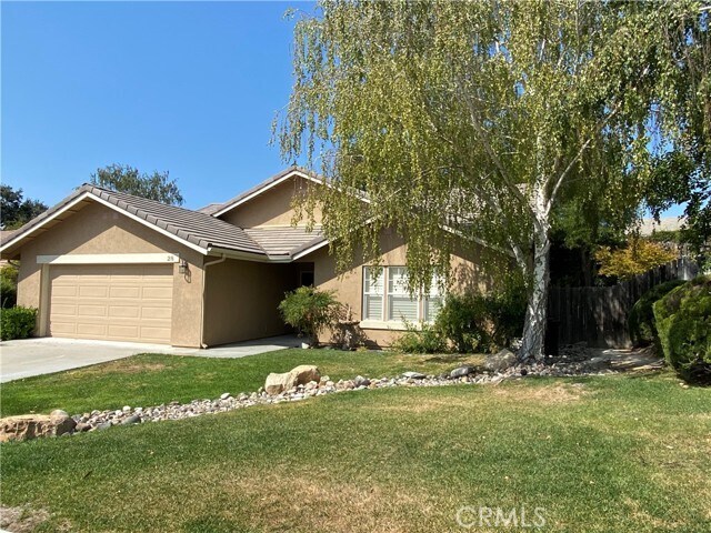 Primary Photo - 28 Sunnyside Dr
