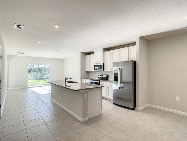Building Photo - 1826 West Palms Drive