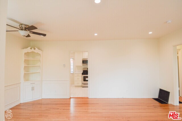 Building Photo - 3642 S Centinela Ave