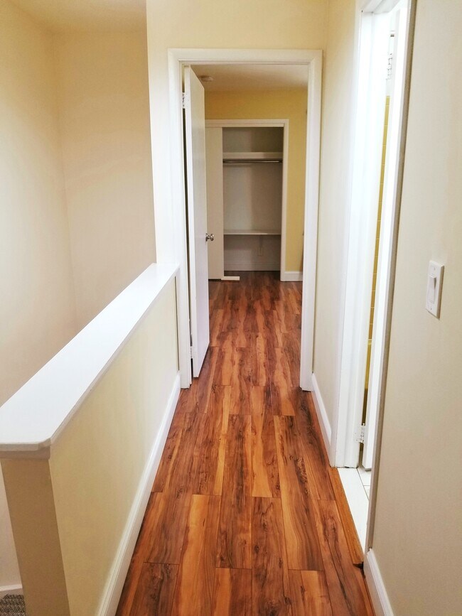 810 Twin Rivers Dr N, East Windsor, NJ 08520 Townhome Rentals in East