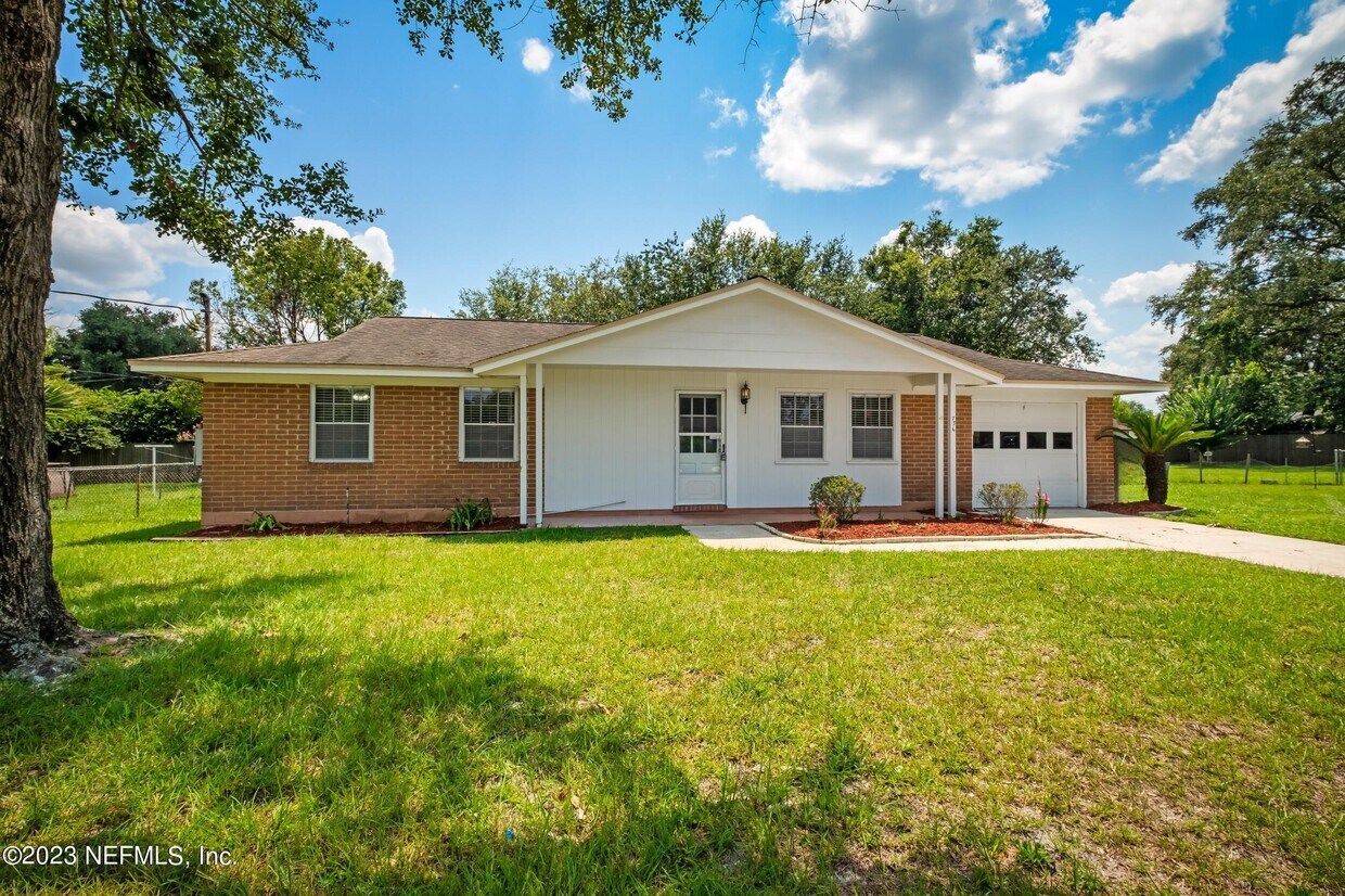 Foto principal - 736 Foxbriar Cove