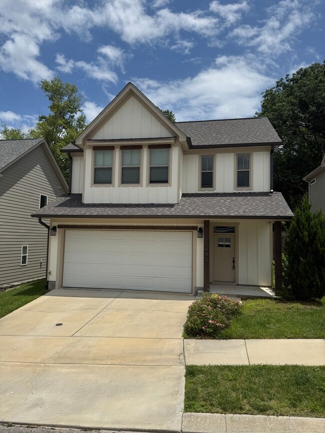Easy access in Red Bank - Easy access in Red Bank House