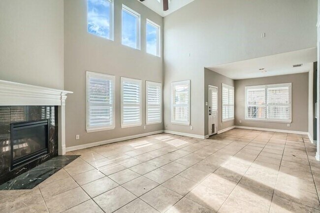 Building Photo - 17414 Rainer Valley Ln
