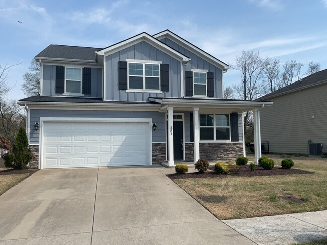 Building Photo - 4304 Longfellow Dr