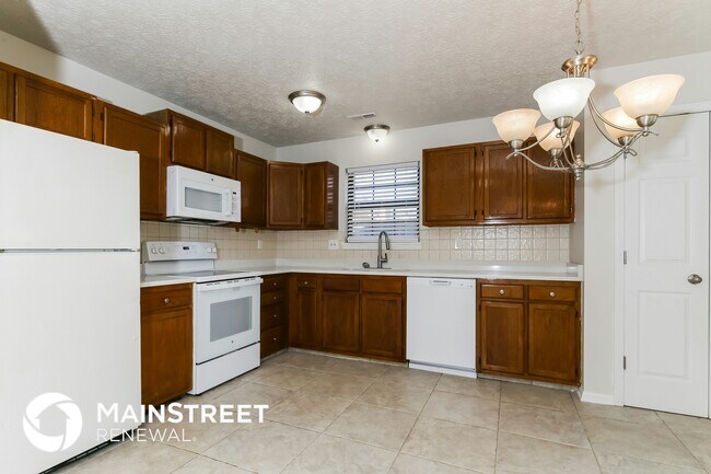 Foto del edificio - 5671 Prestonwood Ct