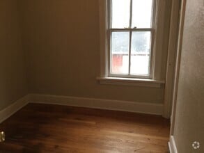 Building Photo - 432-434-434 N 30th St
