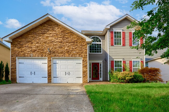 4 bedroom house in Suwanee - 4 bedroom house in Suwanee