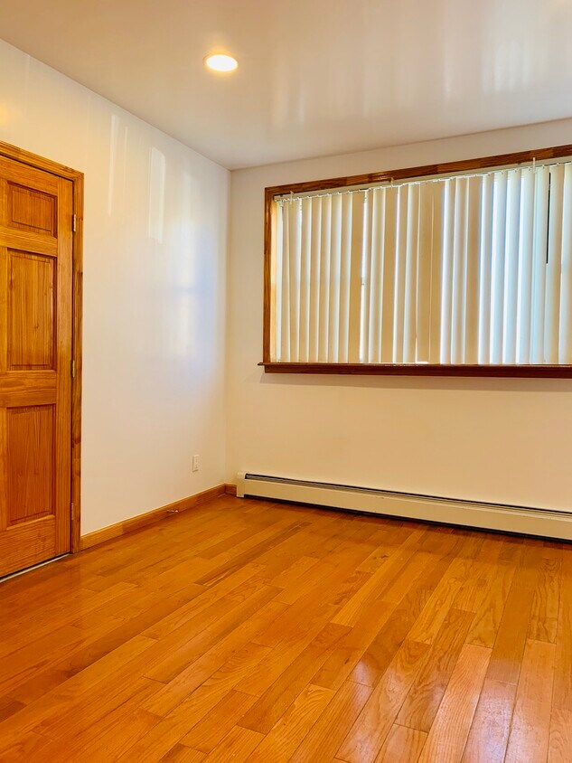 2446 West St, Brooklyn, NY 11223 Townhome Rentals in Brooklyn NY