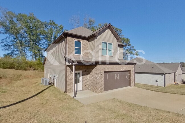 Foto del edificio - 44 Maple Leaf Dr