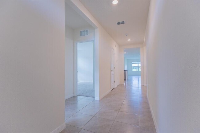 Building Photo - 6895 Audobon Osprey Cv