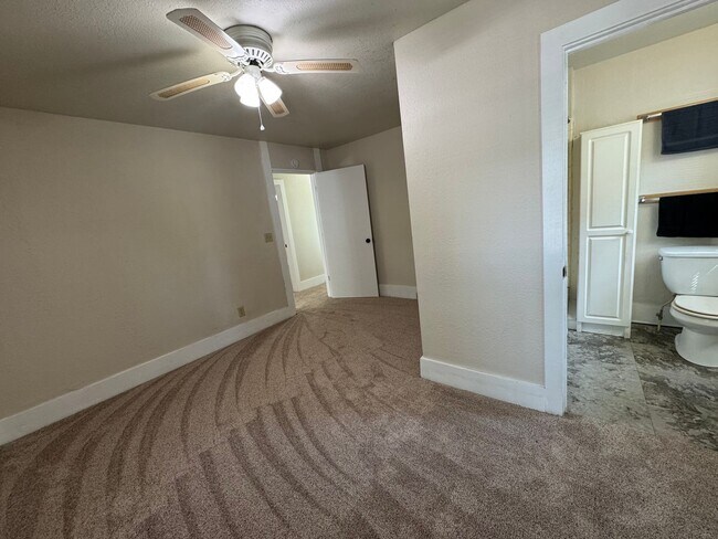 Foto del edificio - I Can See Clearly Now: Spacious 2 Bed, 1 B...