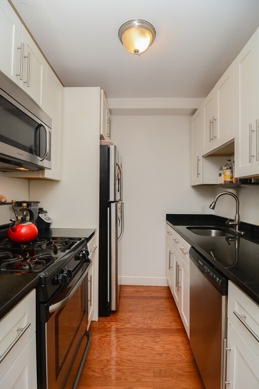 Foto del edificio - 546 E 8th St