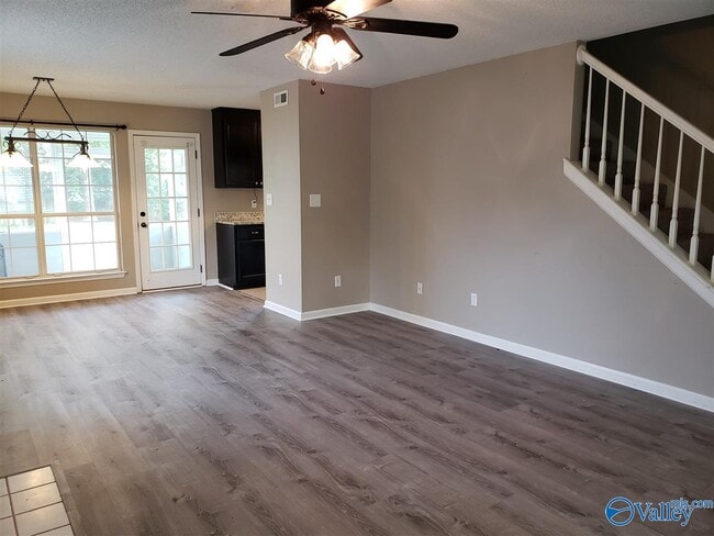 Foto del edificio - 110 SW Brushcreek Dr