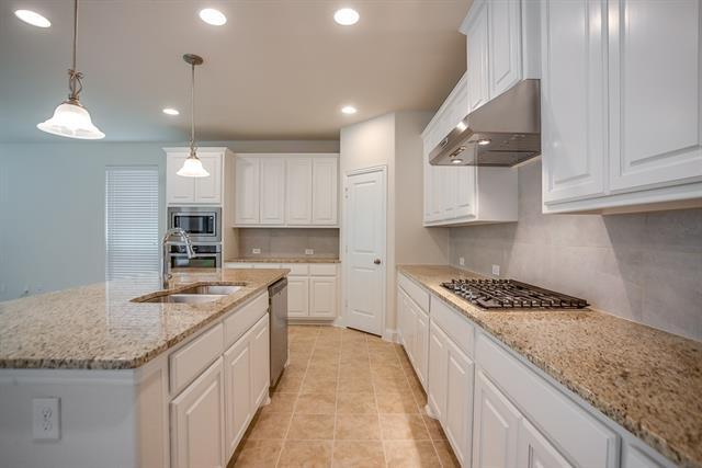 Foto del edificio - 3416 Damsel Sauvage Ln