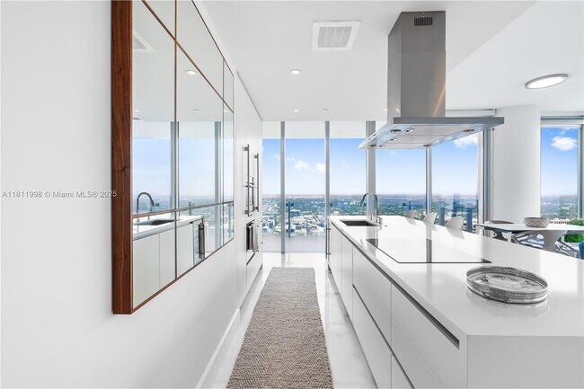 Foto del edificio - 700 NE 26th Terrace