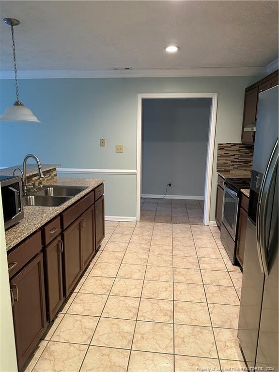 Building Photo - 5805 Mondavi Pl