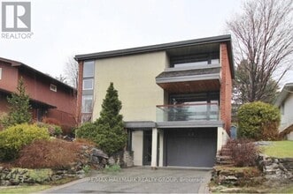 Building Photo - 73 Old Irving Pl