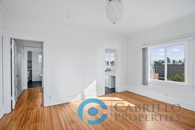 Building Photo - 2241 4th Avenue