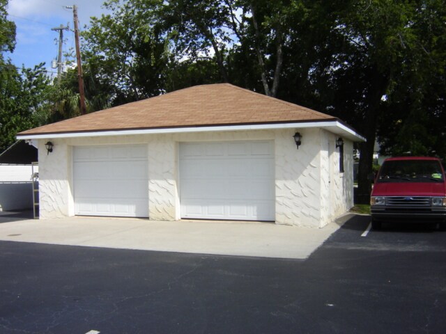 Building Photo - Espanola Villas
