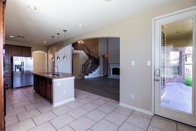 Building Photo - 13210 Southern Orchard Ln