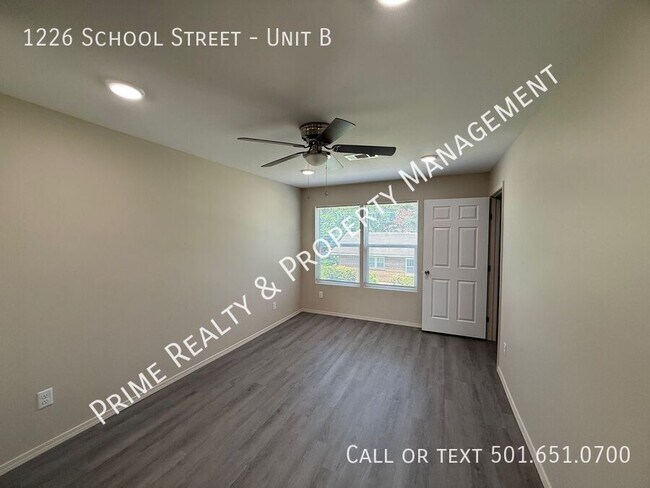 Foto del edificio - 1226 School St