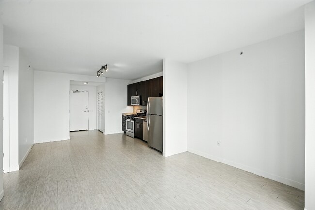 Foto del edificio - 164 Forest Ave