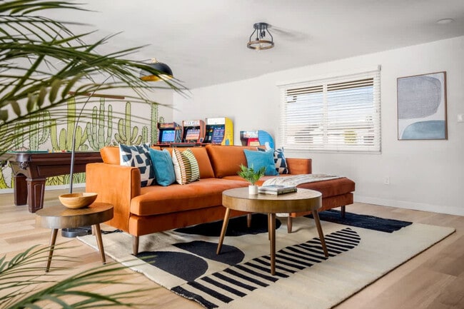 Foto del edificio - 3923 E Eugie Ave