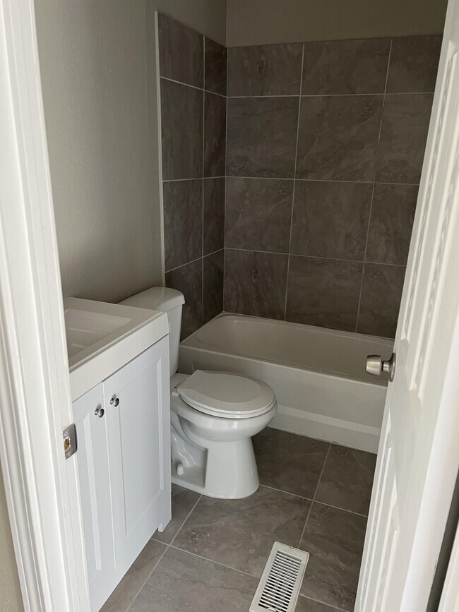 500 Tyler Rd NE, Albuquerque, NM 87113 House Rental in Albuquerque