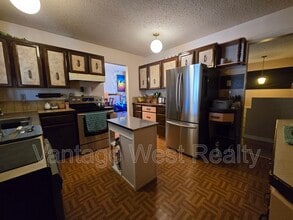 Building Photo - 1265 Ortt Rd