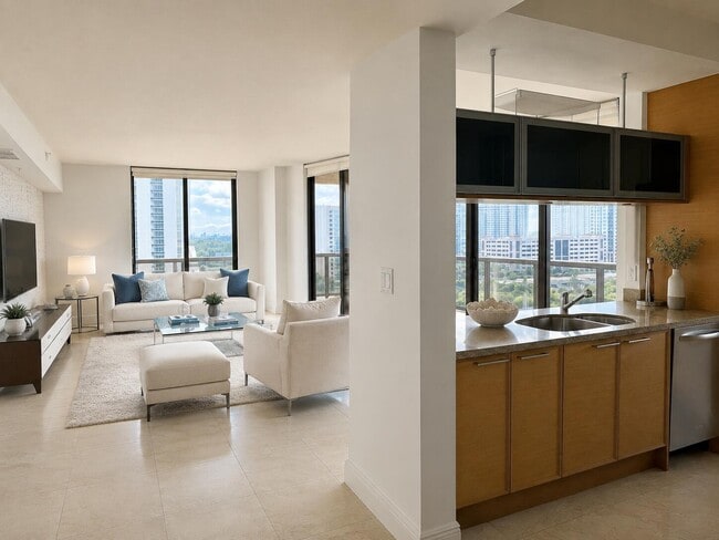 Building Photo - 16275 Collins Ave