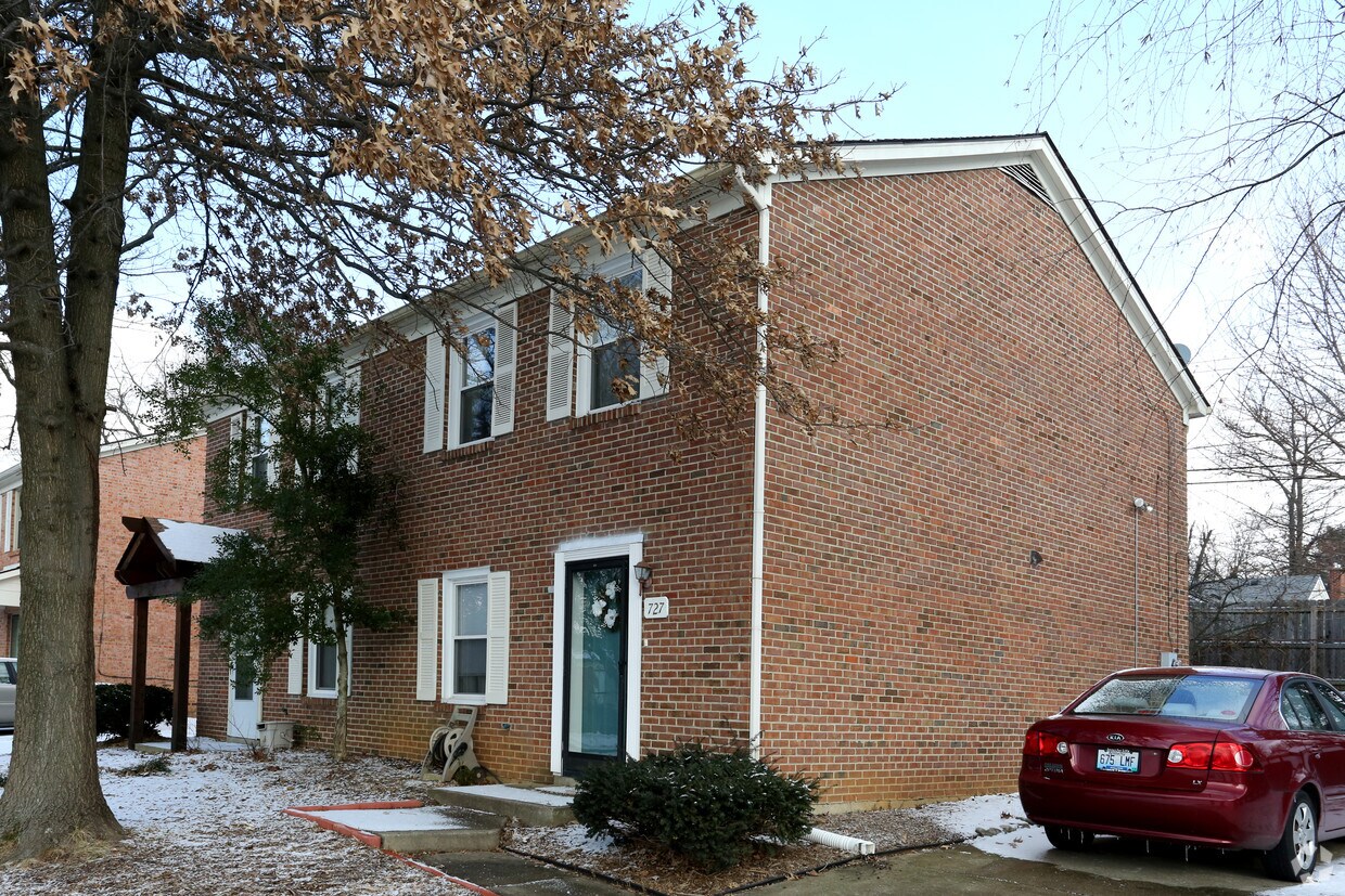 Harrods Park Apartments in Lexington, KY