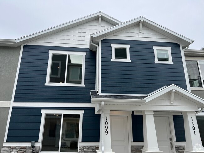 Building Photo - 1099 E Yard Row