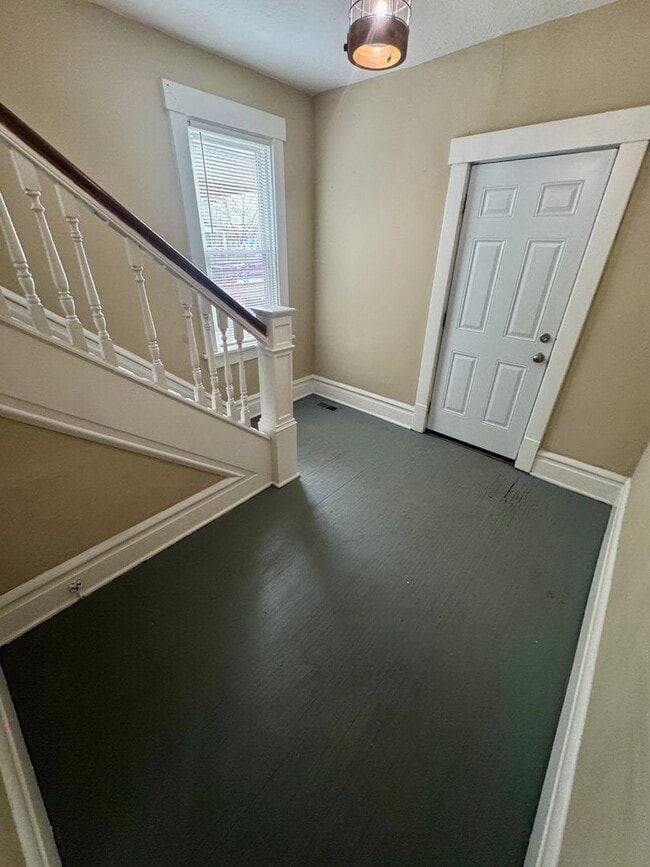 Foto del edificio - 2542 Glen Echo Dr