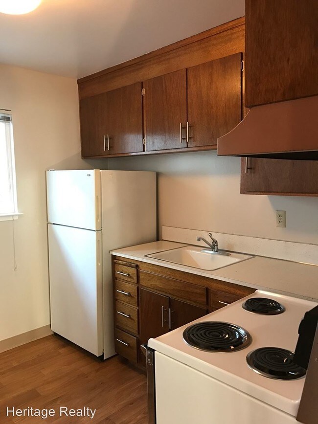 Foto del edificio - 1243 Capuchino Ave