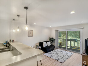 Building Photo - 363 Newport Ave