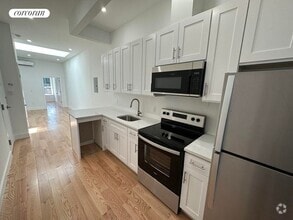 Building Photo - 422 Himrod St
